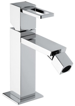 Emmevi однорычажный смеситель для биде, ручка со стержнем, с донным клапаном click-clack, Siris, хром арт. 47004LA/CR Emmevi однорычажный смеситель для биде, ручка со стержнем, с донным клапаном click-clack, Siris, хром арт. 47004LA/CR