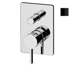 Remer Смеситель для ванны и душа Metrica MC09HGCFP скрытого монтажа, черный глянец Remer Смеситель для ванны и душа Metrica MC09HGCFP скрытого монтажа, черный глянец