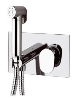 Remer Гигиенический душ в комплекте со смесителем Dream D60W, цвет: хром Remer Гигиенический душ в комплекте со смесителем Dream D60W, цвет: хром