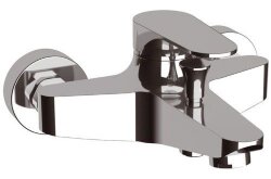Remer Смеситель для ванны Class Line L05 хром Remer Смеситель для ванны Class Line L05 хром