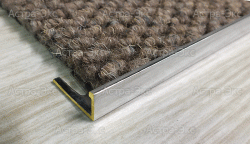 Г-образный профиль для ковровых и виниловых покрытий из хромированной латуни 30/45/60 мм арт. TR 30/45/60/80