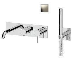 Remer Смеситель для ванной и душа Metrica MC53D2XV с ручным душем и гибким шлангом длиной 150 см., сталь глянцевый Remer Смеситель для ванной и душа Metrica MC53D2XV с ручным душем и гибким шлангом длиной 150 см., сталь глянцевый