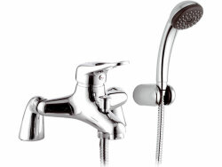 Remer Смеситель для ванны Kiss K08UK хром Remer Смеситель для ванны Kiss K08UK хром