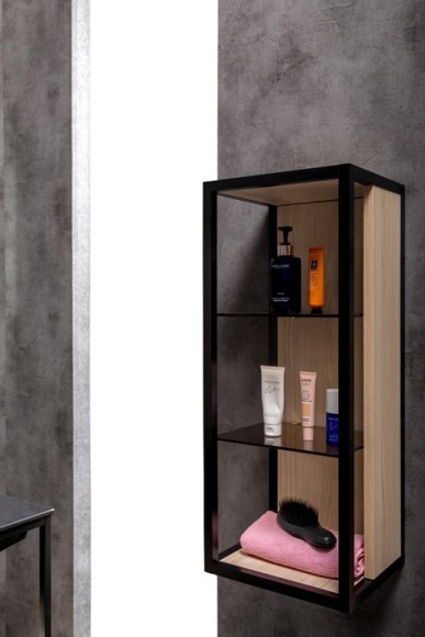 Boheme пенал низкий light wood, полки стекло, Loft арт. 895-L