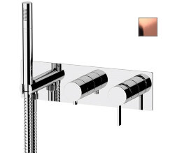 Remer Встроенный смеситель для душа Metrica MC97D2RP ручной душ и гибкий шланг длиной 120 см, медь матовый Remer Встроенный смеситель для душа Metrica MC97D2RP ручной душ и гибкий шланг длиной 120 см, медь матовый