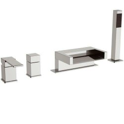 Remer Смеситель для ванны Qubika Cascata QC06 хром Remer Смеситель для ванны Qubika Cascata QC06 хром