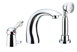 Fiore Комплект смесителя на борт ванны (излив 13,2 см), на 3 отверстия, с набором для душа, Imperiale Sky, 82OO5105 цвет: золото Fiore Комплект смесителя на борт ванны (излив 13,2 см), на 3 отверстия, с набором для душа, Imperiale Sky, 82OO5105 цвет: золото