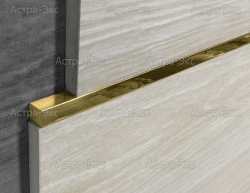 Профиль кубической формы из латуни 10х10 мм арт. PQ