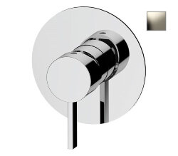 Remer Смеситель для душа Metrica MC30LXV с одним рычагом, сталь глянцевый Remer Смеситель для душа Metrica MC30LXV с одним рычагом, сталь глянцевый