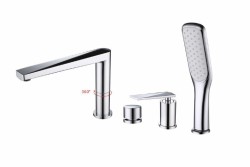 Boheme Смеситель на борт ванны хром Venturo арт. 370 Boheme Смеситель на борт ванны хром Venturo арт. 370