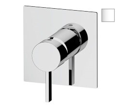 Remer Смеситель для душа Metrica MC30QBO с одним рычагом, белый матовый Remer Смеситель для душа Metrica MC30QBO с одним рычагом, белый матовый